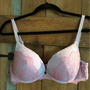 Victoria Secret Bra - 38C